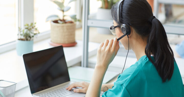 致電安大略遠程醫療 Telehealth Ontario 尋求醫療建議